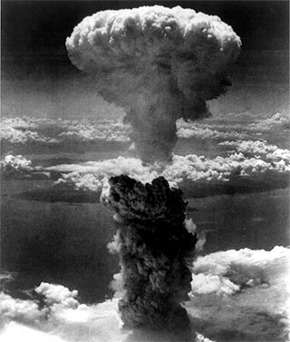 Branduolinis karas/ Atomic War